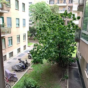 Appartement In Centro, Milan
