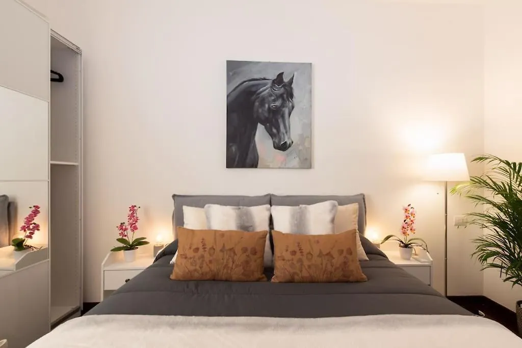 Apartment Spiga Duplex Suites By Montenapoleone Living Milan Italy